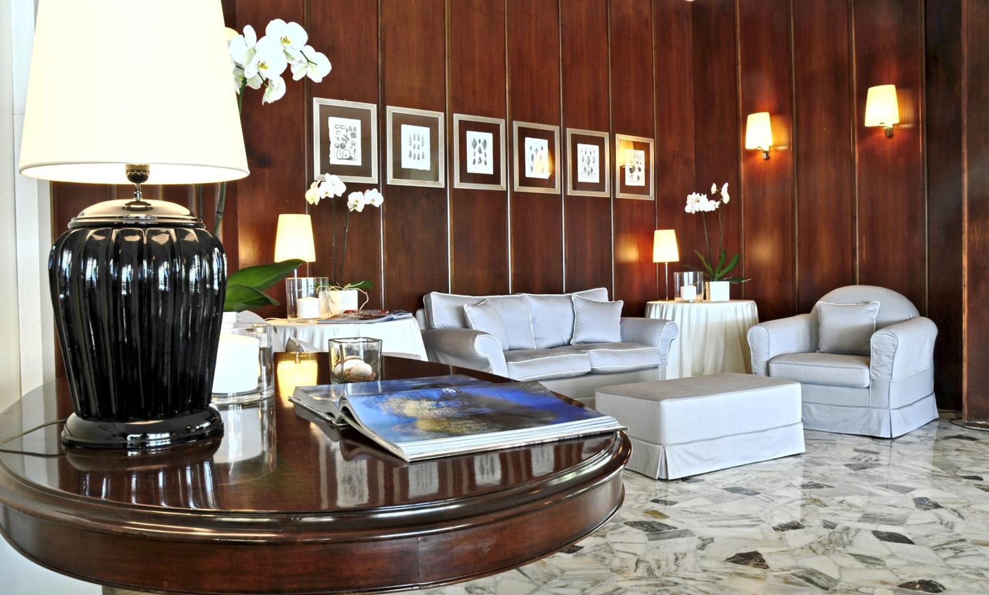 Hotel Plaza Esplanade Lido di Jesolo Bagian luar foto