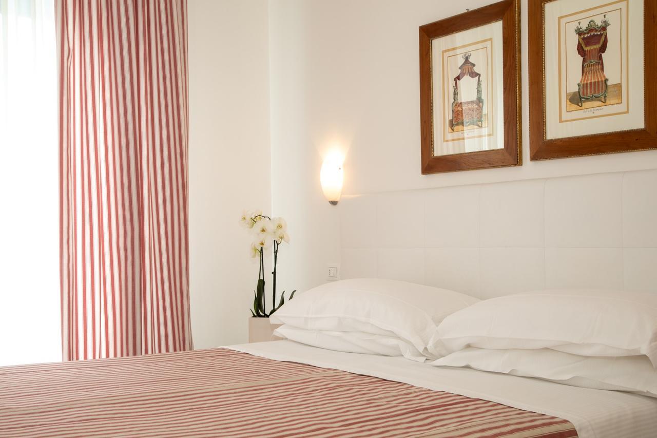 Hotel Plaza Esplanade Lido di Jesolo Bagian luar foto