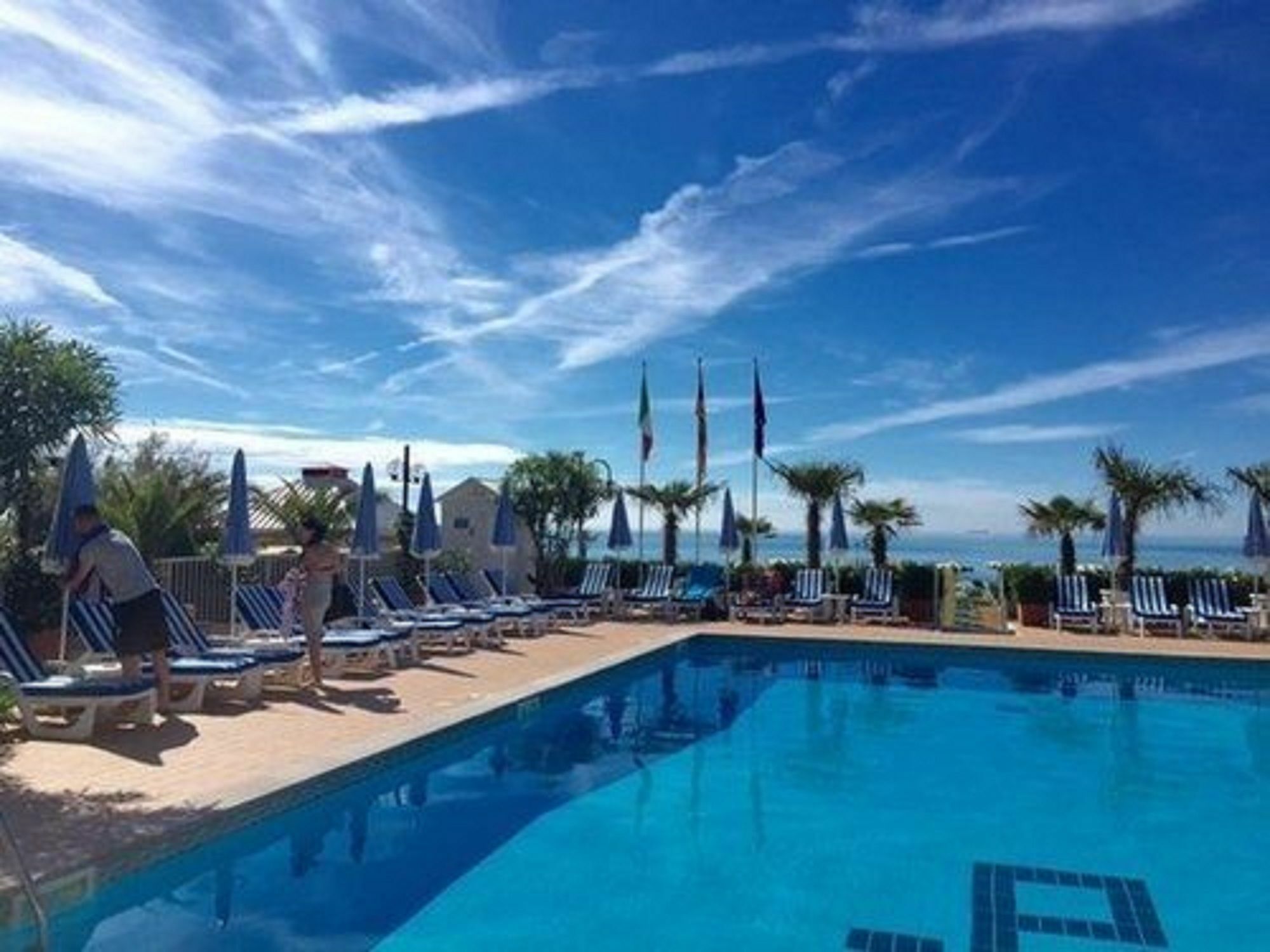 Hotel Plaza Esplanade Lido di Jesolo Bagian luar foto