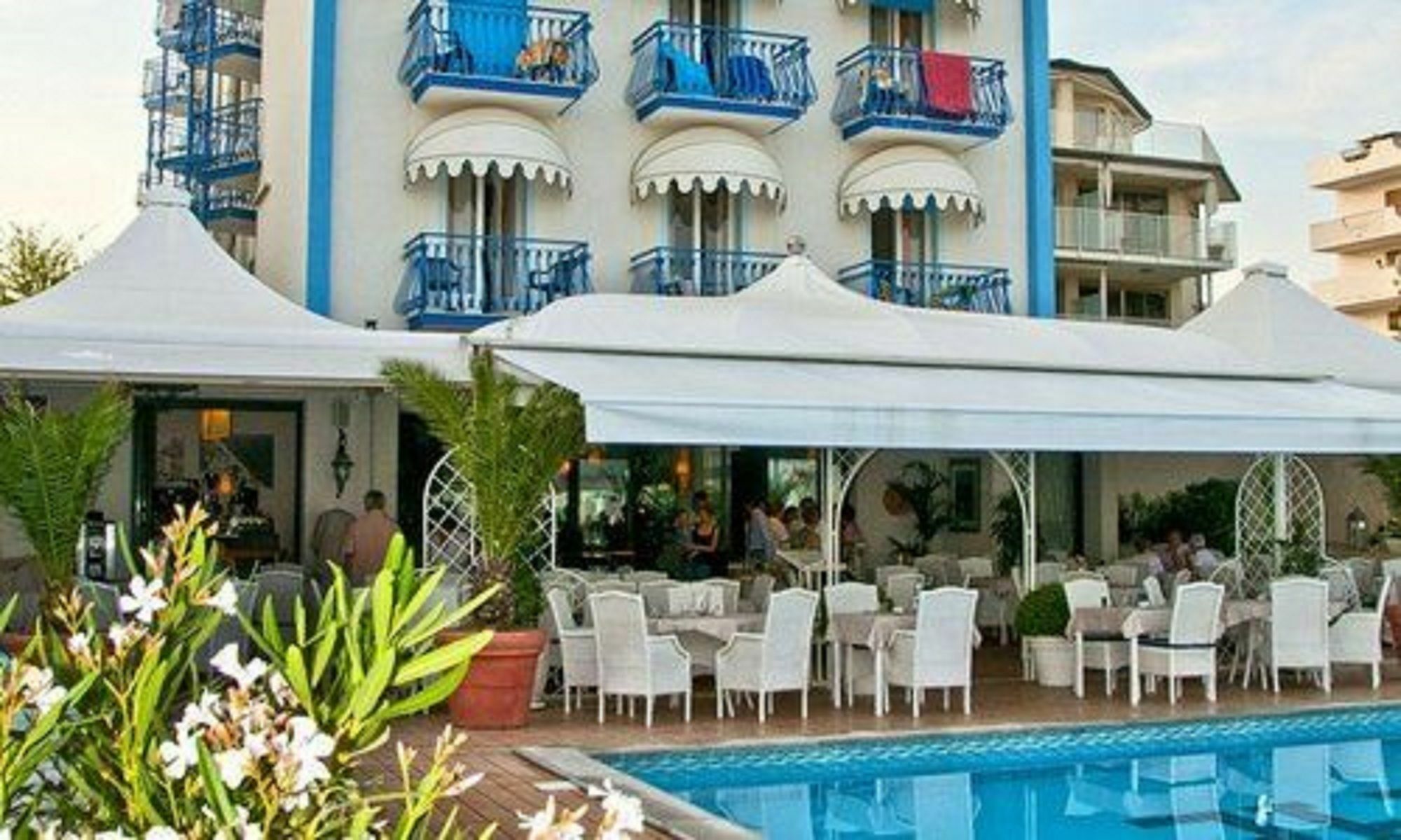 Hotel Plaza Esplanade Lido di Jesolo Bagian luar foto